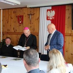 Wizytacja kanoniczna Biskupa Henryka Ciereszki (8).JPG